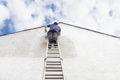 Peinture extérieure à Regniowez — façades et ravalement